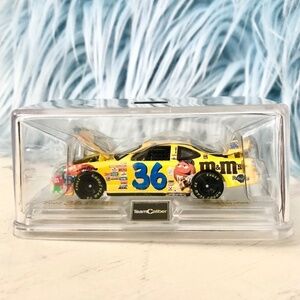 Nascar, M&Ms, Vintage, 2002, Limited Edition, Pontiac, 1:64 Scale, Die-Cast, Car